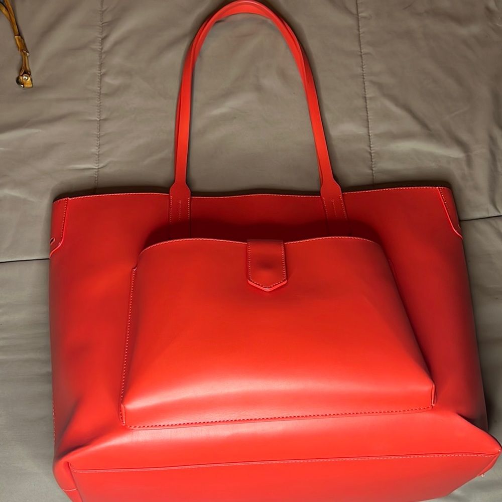 Travel tote bundle